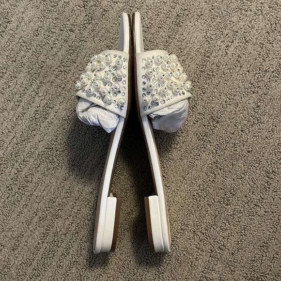 Like new Jessica Simpson bedazzled sandals - Picture 7 of 12